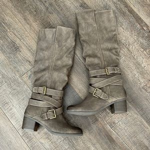 Mossimo Boots